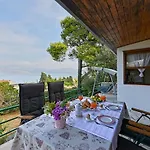 House With A Parking Space Postira, Brac - 6052 Holiday home