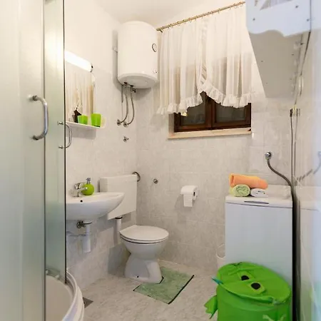 House With A Parking Space Postira, Brac - 6052 פוסטיר